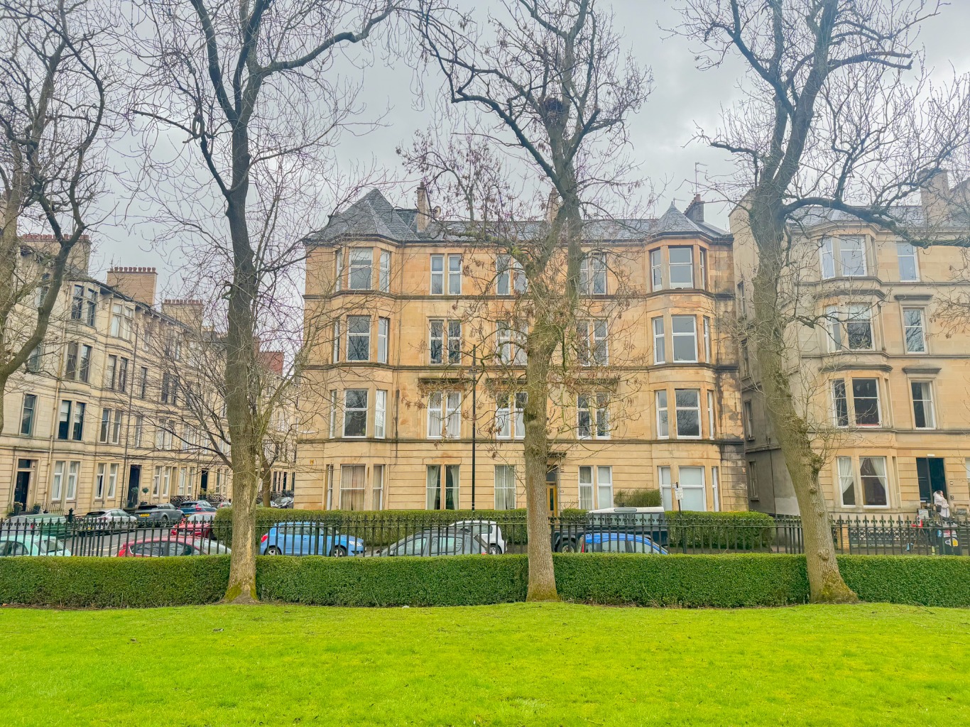 Flat 3/3 34 Gray Street Glasgow G3 7TY