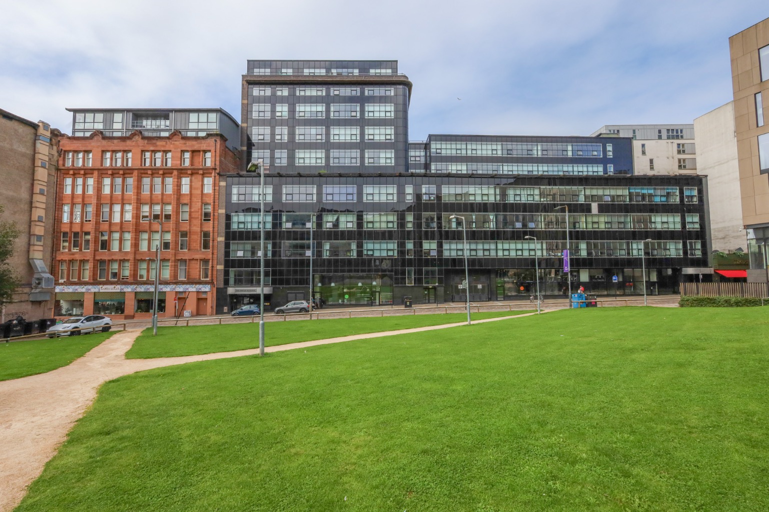 Flat 1/3 145 Albion Street Glasgow G1 1QS