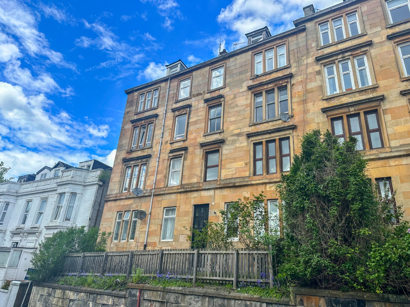 Flat 3/1 296 Renfrew Street Glasgow G3 6UW