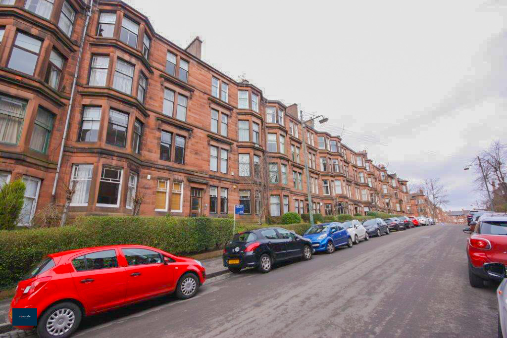 Flat 3/2, 54 Polwarth Street, Glasgow G12 9TL