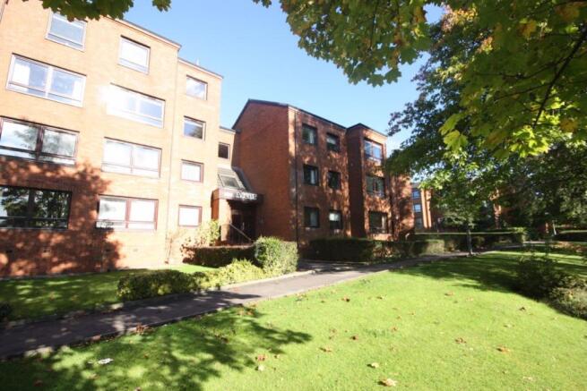 89 Ascot Court, Glasgow G12 0BA