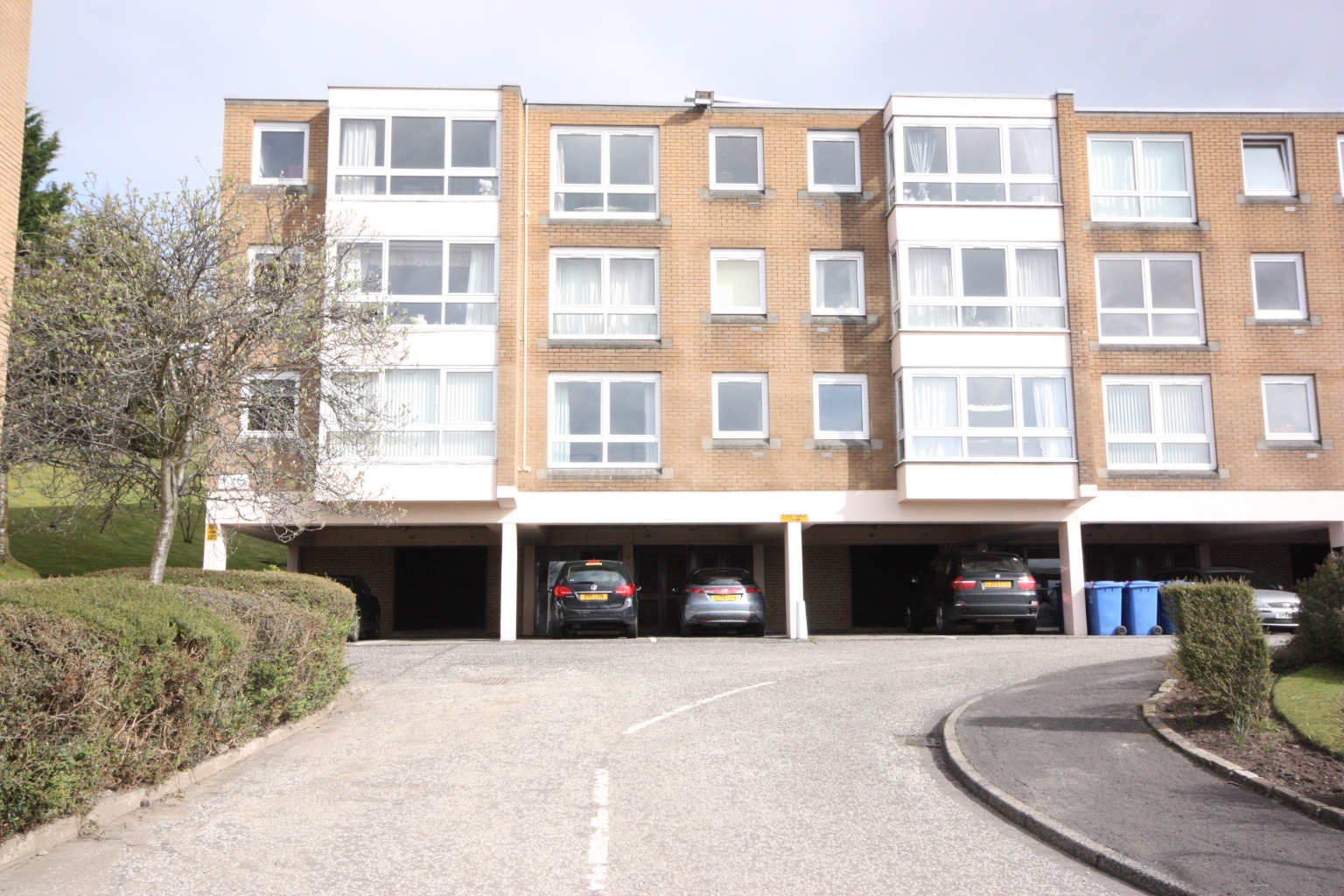 Southbrae Drive, Glasgow, G13