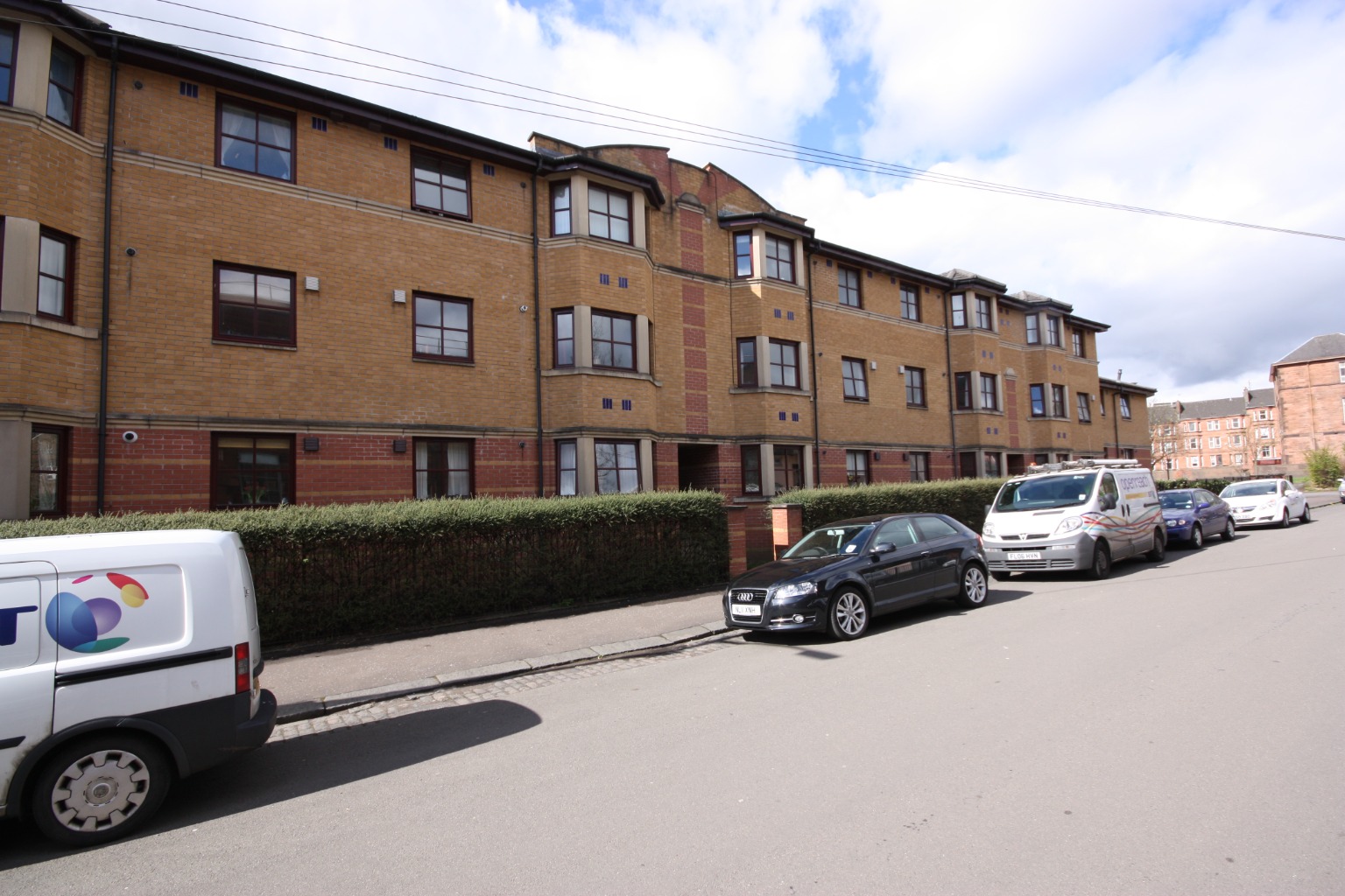 Flat 2/2 3 Malloch Street, Glasgow G20 8TP