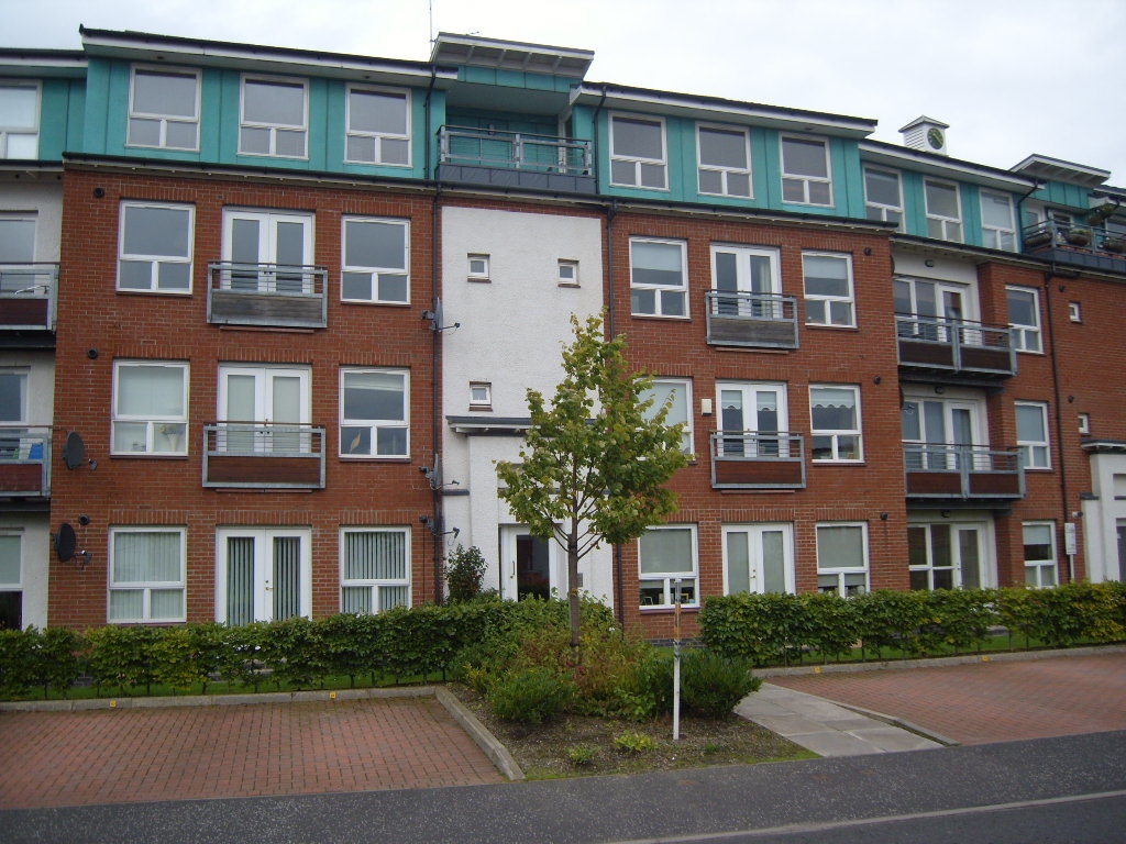Flat 2/2 20 Strathblane Gardens, Glasgow G13 1BF