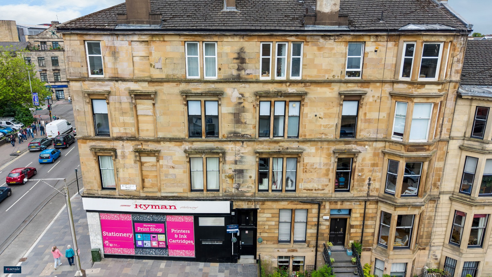 Flat 2/2 3 Dowanside Road Glasgow G12 9YB
