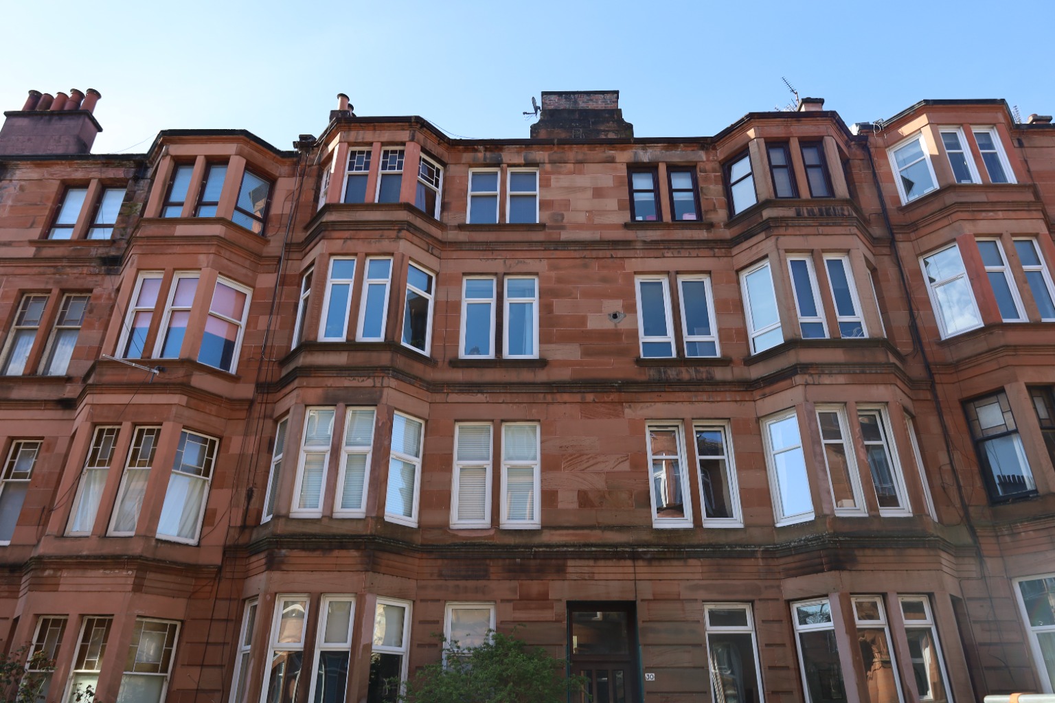 Flat 3/2, 30 Mount Stuart Street, Glasgow, G41 3LZ